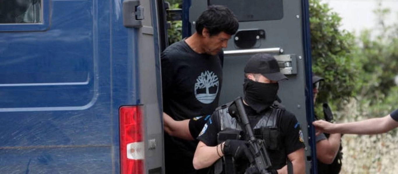 Χριστόδουλος Ξηρός: Έβαλε φωτιά σε κελί των φυλακών - Πέντε μήνες φυλάκιση από το Μικτό Ορκωτό Δικαστήριο Θεσσαλονίκης